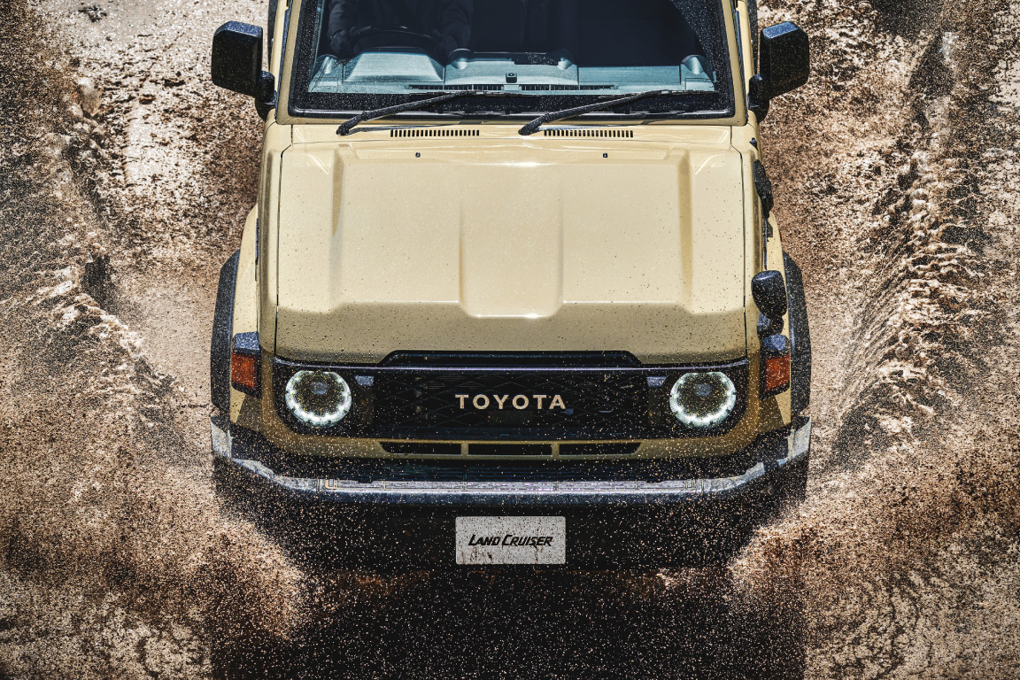 landcruiser70_gallery_img01